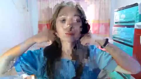 Snapshot of lovely_bem chatting on 4, 2, 2026 your wife online show from 4, 2, 2026