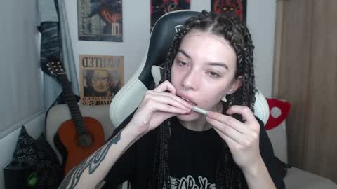 Snapshot of lovely_cass chatting on 3, 12, 2024 Cassie online show from 3, 12, 2024