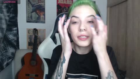 Snapshot of lovely_cass chatting on 10, 12, 2024 Cassie online show from 10, 12, 2024