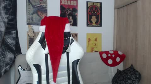 Snapshot of lovely_cass chatting on 31, 12, 2024 Cassie online show from 31, 12, 2024