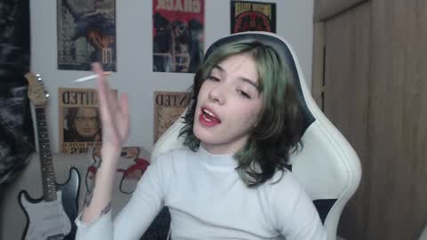 Snapshot of lovely_cass chatting on 27, 1, 2025 Cassie online show from 27, 1, 2025