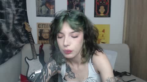 Snapshot of lovely_cass chatting on 3, 2, 2025 Cassie online show from 3, 2, 2025