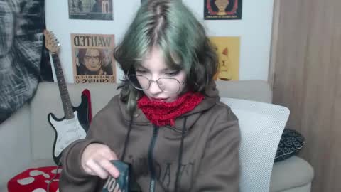 Snapshot of lovely_cass chatting on 17, 2, 2025 Cassie online show from 17, 2, 2025