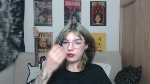 Snapshot of lovely_cass chatting on 21, 2, 2025 Cassie online show from 21, 2, 2025