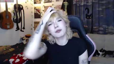 Snapshot of lovely_cass chatting on 22, 7, 2026 Cassie online show from 22, 7, 2026