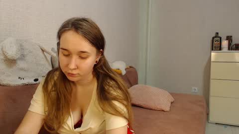 Snapshot of lovely_hayley chatting on 25, 12, 2024 Lovely Hayley online show from 25, 12, 2024