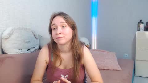 Snapshot of lovely_hayley chatting on 12, 9, 2025 Lovely Hayley online show from 12, 9, 2025