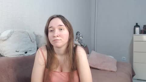 Snapshot of lovely_hayley chatting on 19, 10, 2025 Lovely Hayley online show from 19, 10, 2025