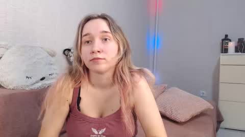 Snapshot of lovely_hayley chatting on 15, 11, 2025 Lovely Hayley online show from 15, 11, 2025