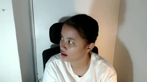 Snapshot of lovely_kiara16 chatting on 19, 5, 2026 Kiara online show from 19, 5, 2026