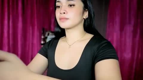 Snapshot of lovely_kurtny04 chatting on 24, 5, 2026 LOVE online show from 24, 5, 2026