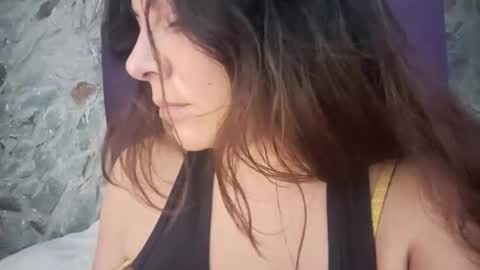 Maya online show from 7, 11, 2025