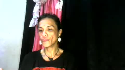 Snapshot of lovely_manificent4u chatting on 5, 8, 2026 Lest online show from 5, 8, 2026
