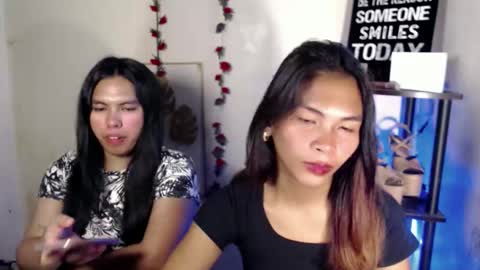 Snapshot of lovely_oliviax chatting on 21, 4, 2026 KATE online show from 21, 4, 2026