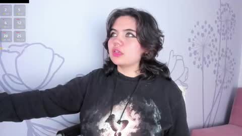 Snapshot of lovely_paris_01 chatting on 15, 2, 2025 Paris Rose online show from 15, 2, 2025