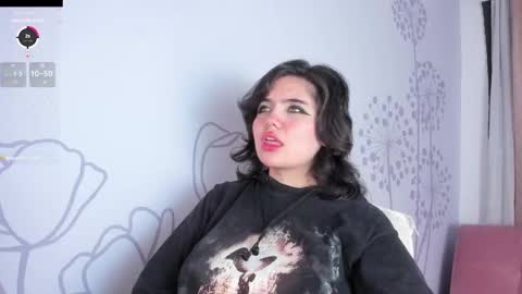 Snapshot of lovely_paris_01 chatting on 19, 2, 2025 Paris Rose online show from 19, 2, 2025
