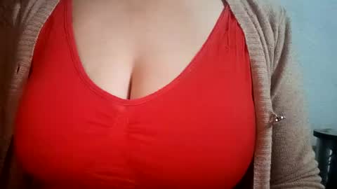 Snapshot of lovely_sweet_girl chatting on 3, 2, 2025 katrina follow me guys online show from 3, 2, 2025