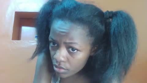 Snapshot of lovely_yvonne chatting on 24, 10, 2025 Lovely yvonne online show from 24, 10, 2025