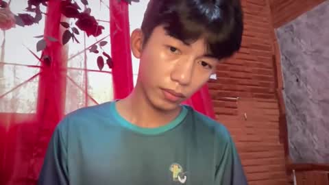 Snapshot of lovelyboy_jm chatting on 15, 5, 2026 lovelyboy_jm online show from 15, 5, 2026