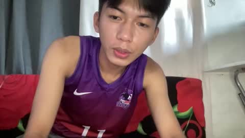 Snapshot of lovelyboy_jm chatting on 11, 6, 2026 lovelyboy_jm online show from 11, 6, 2026
