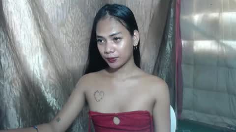 Snapshot of lovelycarmilla chatting on 2, 5, 2026 Carnilla online show from 2, 5, 2026
