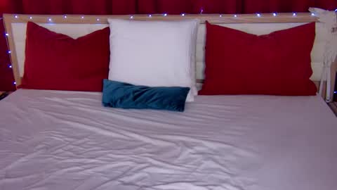 Caroline online show from 20, 11, 2025