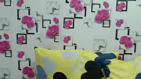 Snapshot of lovelyladylynxxx chatting on 18, 1, 2026 LocwlyLSYlYNXXX online show from 18, 1, 2026