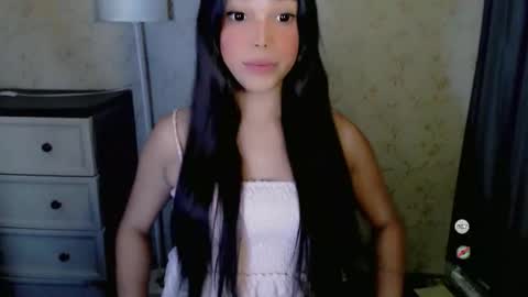 Snapshot of lovelylaiza chatting on 8, 6, 2026 Cutie Laiza online show from 8, 6, 2026