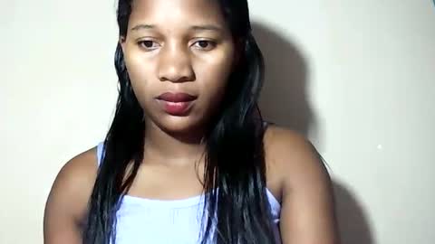 Snapshot of lovelylarra chatting on 5, 7, 2026 lovelylarra online show from 5, 7, 2026