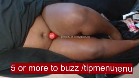 Snapshot of lovelylipservice chatting on 11, 1, 2025 Lovely online show from 11, 1, 2025