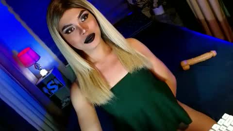 lovelymiss_shyna11 online show from 29, 9, 2025