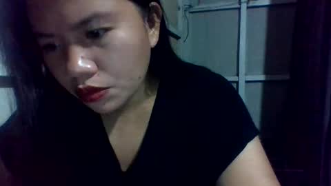 Snapshot of lovelymocha27 chatting on 26, 10, 2025 lovelymocha27s online show from 26, 10, 2025