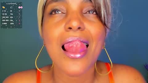 Snapshot of lovelynickyy chatting on 8, 2, 2025 Nicky online show from 8, 2, 2025