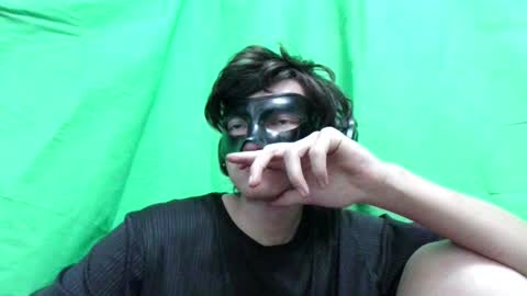 Snapshot of lovelyowner chatting on 1, 1, 2025 .com online show from 1, 1, 2025