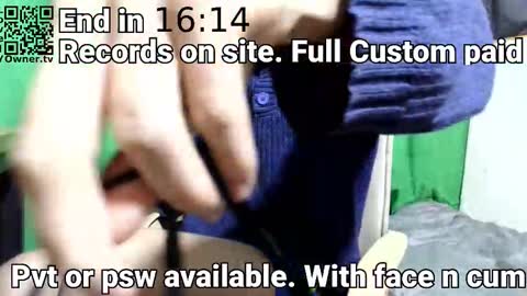 Snapshot of lovelyowner chatting on 22, 12, 2025 .com online show from 22, 12, 2025