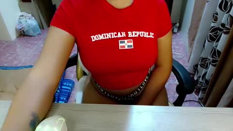 Snapshot of lovelyperl chatting on 17, 5, 2026 pearl online show from 17, 5, 2026