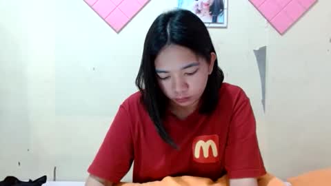 lovelypetitebigcock online show from 22, 12, 2025