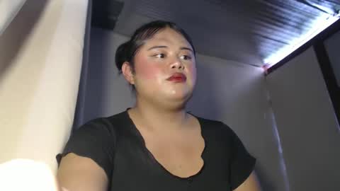 Snapshot of lovelypinaychubsx chatting on 2, 1, 2025 lovely online show from 2, 1, 2025