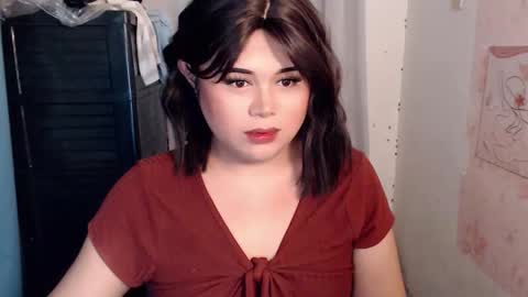 Snapshot of lovelypinaychubsx chatting on 6, 5, 2026 lovely online show from 6, 5, 2026