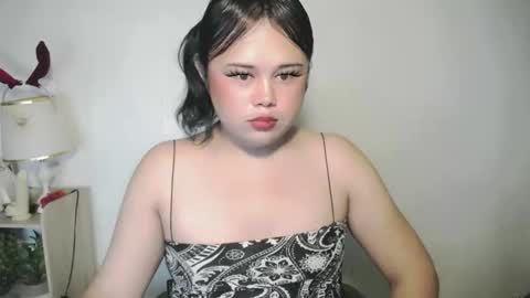 Snapshot of lovelypinaychubsx chatting on 11, 5, 2026 lovely online show from 11, 5, 2026