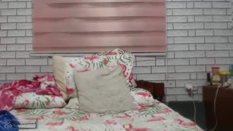 Angelquey online show from 11, 3, 2025