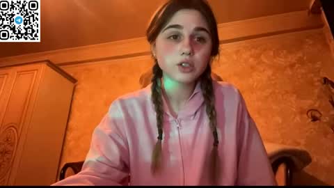 ELA online show from 12, 4, 2026