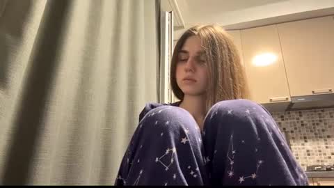 Snapshot of lovelysilk_63 chatting on 31, 7, 2026 ELA online show from 31, 7, 2026