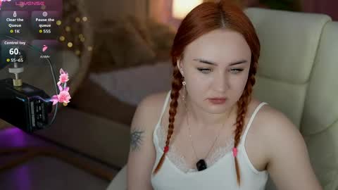 Snapshot of lovelyybell chatting on 18, 5, 2026 B E L L online show from 18, 5, 2026
