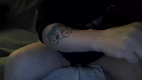 Snapshot of lovemachine2u chatting on 27, 3, 2026 lovemachine2u online show from 27, 3, 2026