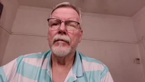 Snapshot of lovemysmallcockbear chatting on 21, 7, 2026 Sanipass online show from 21, 7, 2026