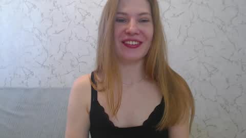 Snapshot of lovepeanutgirl chatting on 22, 2, 2025 Mary Love online show from 22, 2, 2025
