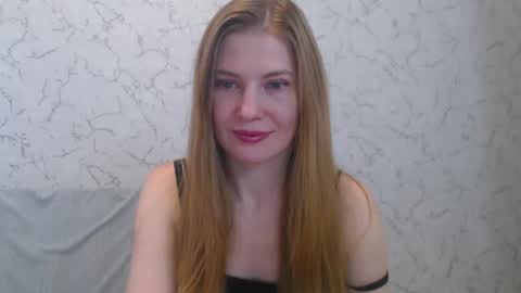 Snapshot of lovepeanutgirl chatting on 25, 2, 2025 Mary Love online show from 25, 2, 2025