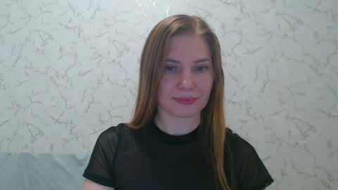 Snapshot of lovepeanutgirl chatting on 25, 2, 2025 Mary Love online show from 25, 2, 2025