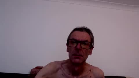 lovepvcearly50s online show from 18, 4, 2026